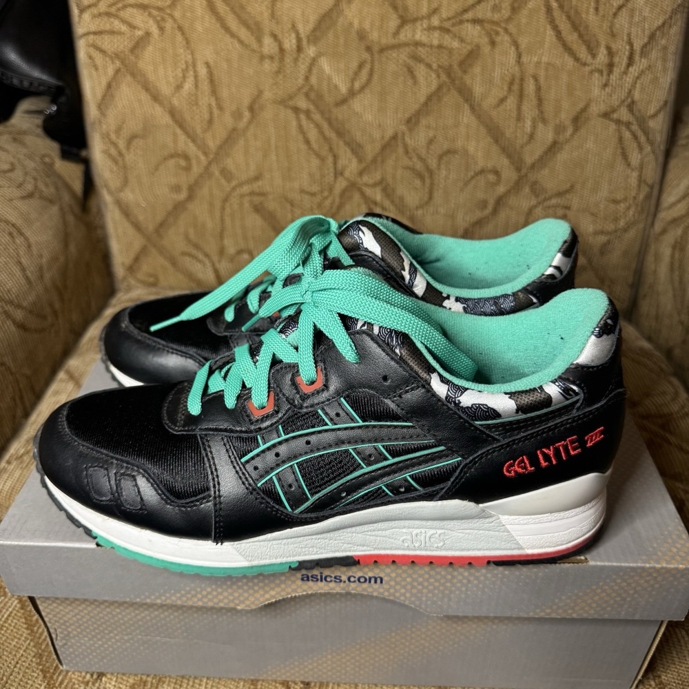 ASICS‎ Gel Lyte III (Black) Athletic Trainer Shoes Size 8.5 - CLEAN W/Box